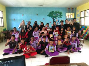 Read more about the article Natuna GYF Bersama UB Malang Sosialisasi Geopark di Sekolah