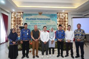 Read more about the article Pelatihan Peningkatan Inovasi dan Hegienitas Sajian Kuliner