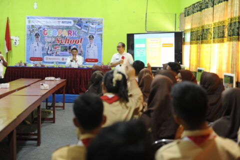 Read more about the article Geopark Goes to School 2023 Dapat Antusias Dari Peserta