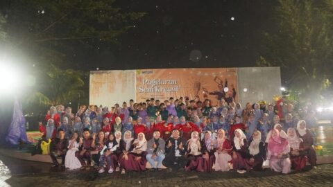 Read more about the article Sanggar Seni Lentera Meriahkan Pagelaran Seni Kreatif